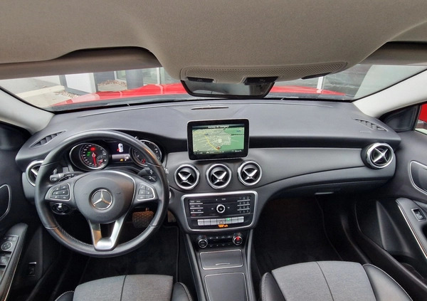 Mercedes-Benz GLA cena 126900 przebieg: 56749, rok produkcji 2019 z Łobżenica małe 121
